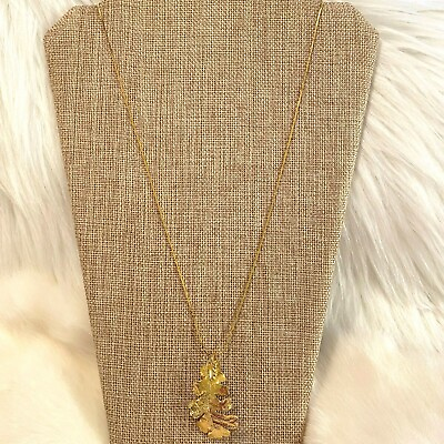 #ad Vintage Gold Tone Metal Veined Leaf Pendant Necklace Textured Long 7282 $11.33