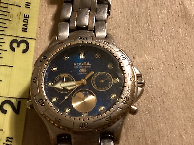 #ad Fossil Blue Mens Watch BQ 9025 50 Meters New Battery Runs Beautiful Watch $14.99