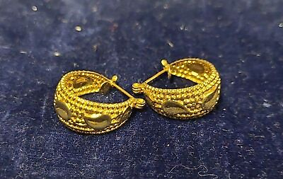 #ad gold earrings $5.00