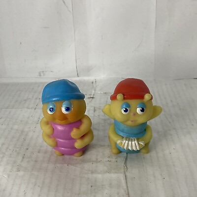 #ad Lot Of 2 Vintage Hasbro 1985 Glo Worm Finger Puppet Toys Glow in the Dark $19.99