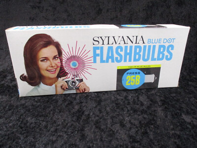 #ad NOS Vintage Sylvania Blue Dot Press 25B Camera Photo Flash Bulbs Box of 12 New $14.24