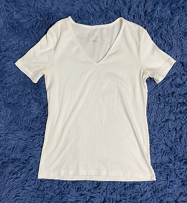 #ad A New Day Womens White Basic Short Sleeve Medium V Neck Shirt $6.99