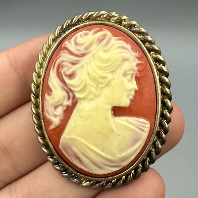 #ad Beautiful Early Victorian Lady Portrait Shell Cameo Gold Plated Brooch $129.99