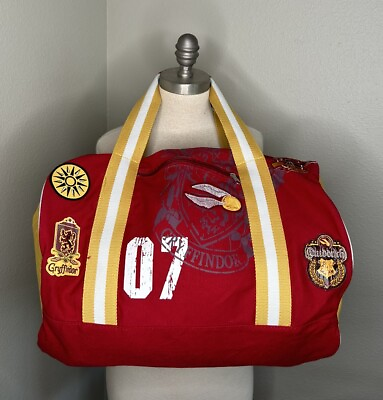 #ad Universal Studios Harry Potter World Quidditch 07 ￼Duffle Bag Gryffindor Red $13.95