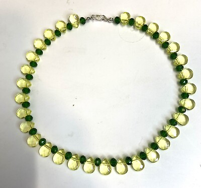 #ad 9.255 Vintage necklace tone green glass lucite $15.00
