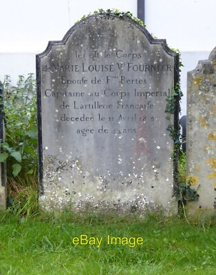 #ad Photo 6x4 Napoleonic war graves at New Alresford 3 Marie Louise Fournier 2016 GBP 2.00
