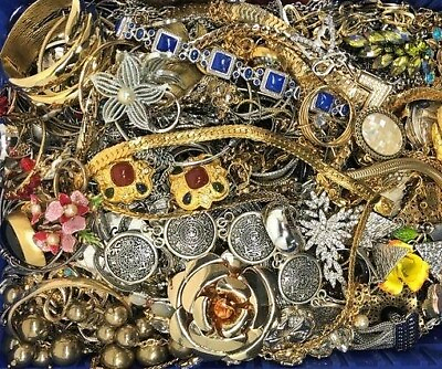 #ad Nice Jewelry Lot ALL GOOD Wear Resell Vintage Now 12 Pc Earring Brooch Necklace $49.49