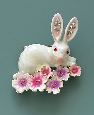 #ad Vintage Style Bunny Brooch Enamel On Metal $14.00