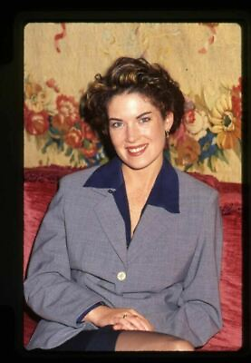 #ad Lara Flynn Boyle 1992 Photo Shoot portrait Stamped Original 35mm Transparency $24.99