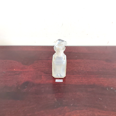 #ad 1940s Vintage Old Clear Glass Perfume Bottle Decorative Collectible Props G624 $36.85