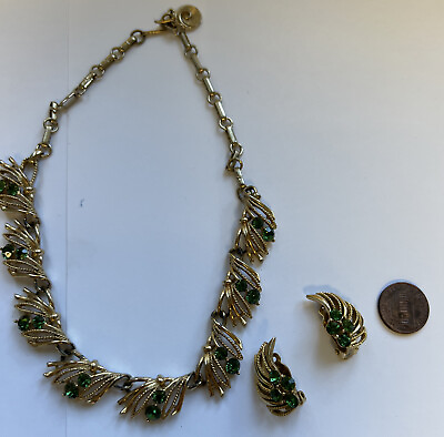#ad Vtg Lisner Gold green Leaves Rhinestone Button Clip Earring Necklace Set 15quot; BB $44.96