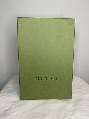 Authentic Green Embossed Gucci Gift Box Medium 10x4x6.5” $52.16