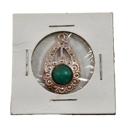 #ad Vintage Metal Green Stone Necklace Pendant $9.95