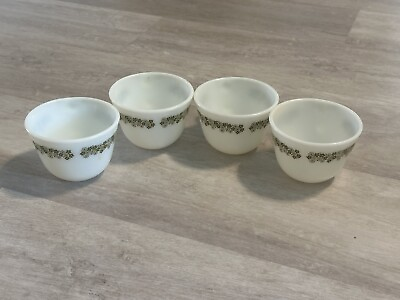 #ad Vintage Pyrex cups Crazy Daisy green floral coffee tea cups Set Of 4 $27.93