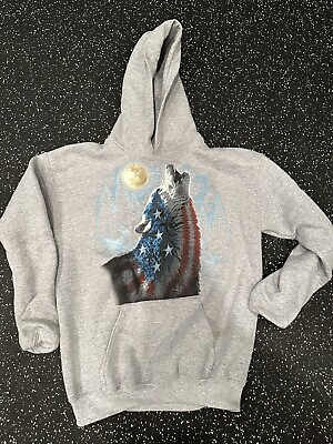 #ad Grey youth hooded Sweatshirt Americana Wolf Flag Artwork Youth Large $18.00