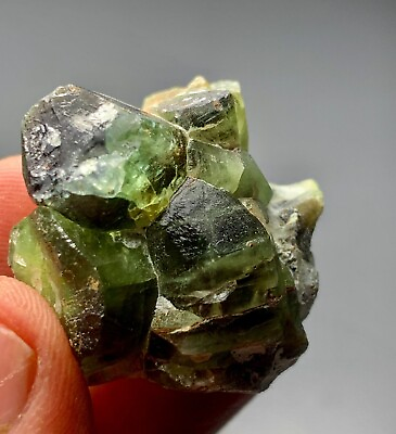 #ad 134 Carat beautiful peridot crystal bunch specimen from Pakistan $59.99