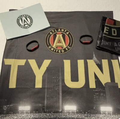 #ad Atlanta United 2022 Founding Member Season Gift Flag Blanket Bracelet NEW $55.00