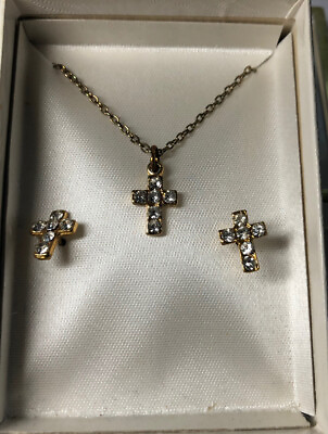 #ad Crucifix earring and necklace set $5.95