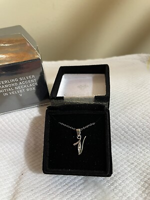 #ad Avon 2007 Sterling Silver Diamond Accent Initial Necklace V $8.00