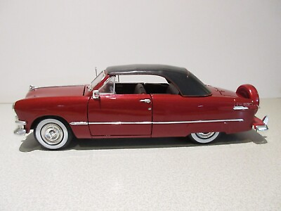 #ad Nice MAISTO 1:18 Scale Burgandy Black 1950 FORD CRESTLINER DELUXE Diecast COUPE $29.50