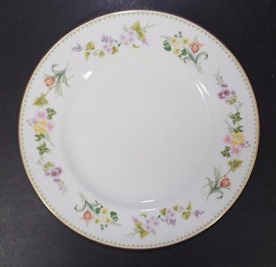 #ad Wedgewood England Fine Bone China 8quot; Salad Plate in the Mirabelle Pattern $10.00