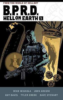 #ad B.p.r.d. Hell on Earth Volume 1 by Mike Mignola English Paperback Book $27.29