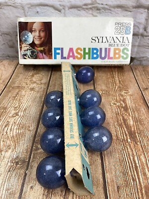 #ad Vintage Sylvania Blue Dot Press 25B Camera Flash Bulbs Box of 8 Bulbs $16.00