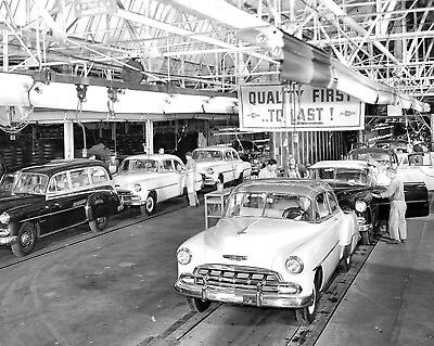#ad 1952 CHEVROLET Factory ASSEMBLY LINE Classic Car Historic Picture Photo 5x7 $9.50
