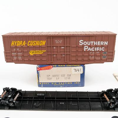 #ad Roundhouse HO Scale Southern Pacific SP 50#x27; Waffle Plug Door Box Car Kit 1804 $17.99