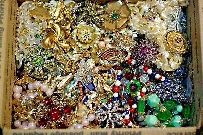 #ad NO JUNK Old Jewelry Lot Treasure Box 1 Lb Vintage Estate Mod Dress Up Costume $35.63