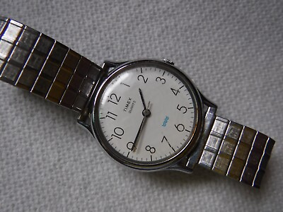 #ad vintage timex quartz mens watch $15.00