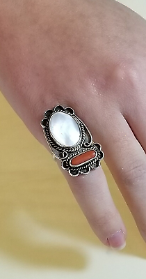 #ad VINTAGE LADIES NAVAJO STERLING SILVER RING W MOTHER OF PEARL amp; CORAL $55.00