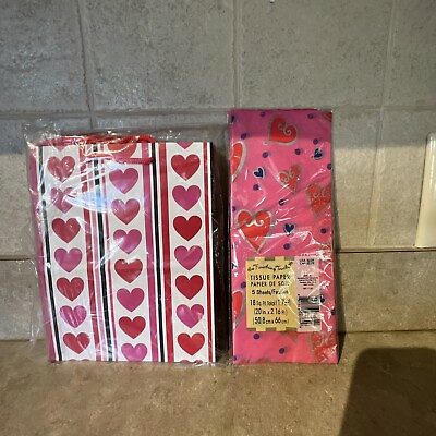 4 Hallmark Love Heart Gift Bags Medium Tissue Paper Assorted 7”x 8.9” Fast $10.29