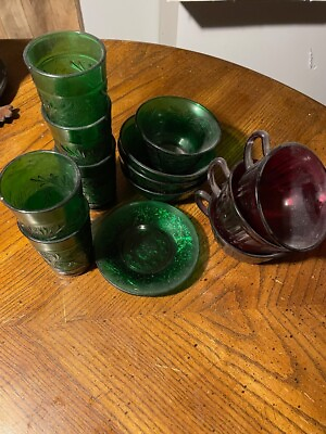 #ad Vintage green amp; red dishes $20.00