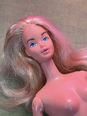 #ad Barbie Doll: 1978 Vintage Kissing Barbie Steffie Face Made In Taiwan Button Back $19.99