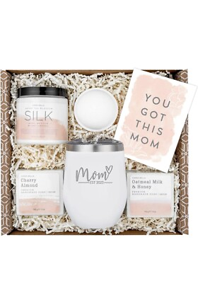 Mother’s Day Goft Bath amp; Spa Gift Set for Women Mom to Be Gift Box New $30.00