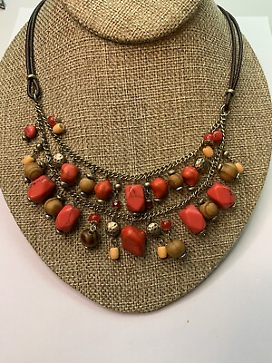 #ad #ad Pretty statement necklace looks like coral Cold Some Stone Can’t Make Out Tag A5 $8.20
