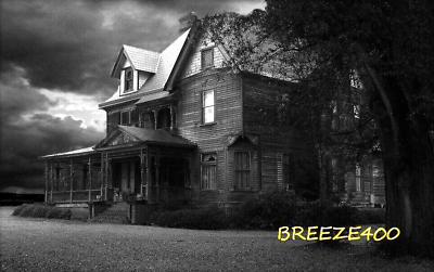#ad Halloween Photo Vintage SPOOKY SCARY HAUNTED HOUSE 4X6 Bamp;W Photo Reprint $2.25