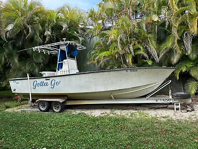 #ad Sea Vee 25 gas inboard call RAY 305 323 6520 with offers or questions $15000.00