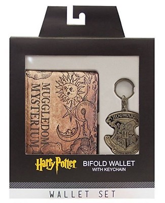 #ad Harry Potter Bifold Wallet and Keychain Boxed Gift Set $21.25
