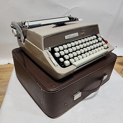 #ad 1960s Montgomery Ward Signature 088 Vintage Typewriter Manual Carry Case Works $113.90
