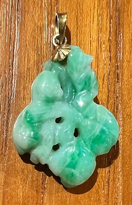 #ad Vintage Green Jadite Pendant with Gold Bale $199.99