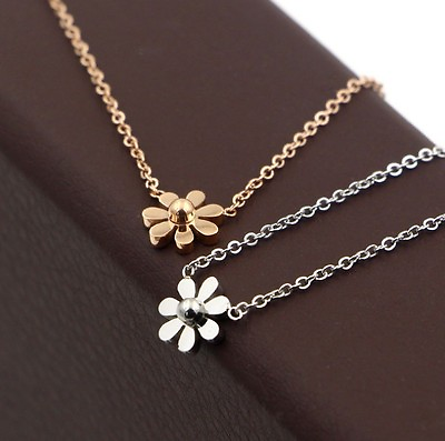 Rose Gold Silver Elegant Daisy Pendant Jewelry Stainless Steel Necklace Gift PE8 $4.95