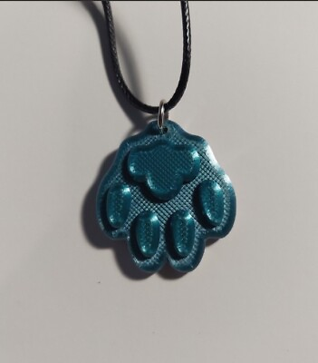 #ad dog paw necklace $3.99