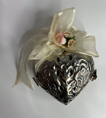 #ad Heart Shaped 4quot; Hinged Trinket Box Silver Vintage Unique for Jewelry Keepsakes $9.49