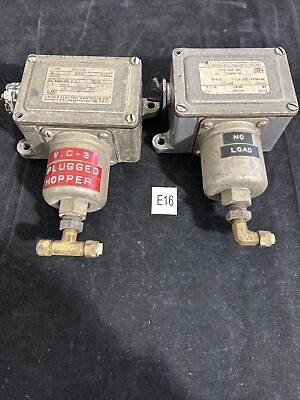 #ad 2 United Electric J6 9547 Pressure Switch 30in HGV 20psi 125 250v Fast Shipping $60.00