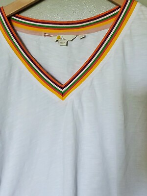 #ad Boden US 6 new striped v neck white shirt $12.99