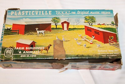 #ad HO Scale Plasticville U.S.A. Farm Buildings amp; Animals #2612 100 BN Open Box $26.25