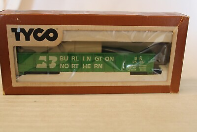#ad HO Scale Tyco 40#x27; Gondola With Pipe Load Burlington Northern Green #2536 $30.00