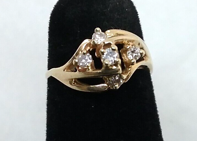 #ad 14k Yellow Gold 2 Grams Ladies Ring w 5 Diamonds Size 2.5 Raised 3D Cluster $172.27